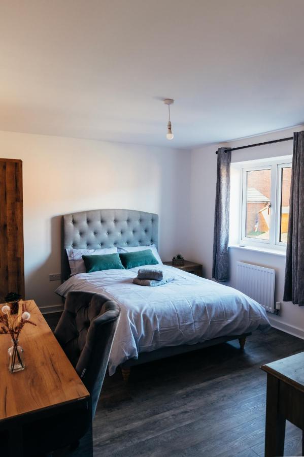 Oakley Place Bristol Exterior photo